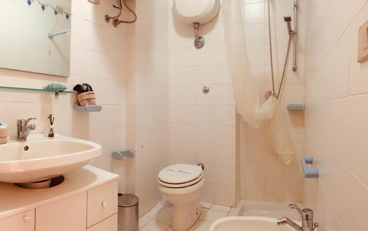 Holiday House Альгеро Экстерьер фото